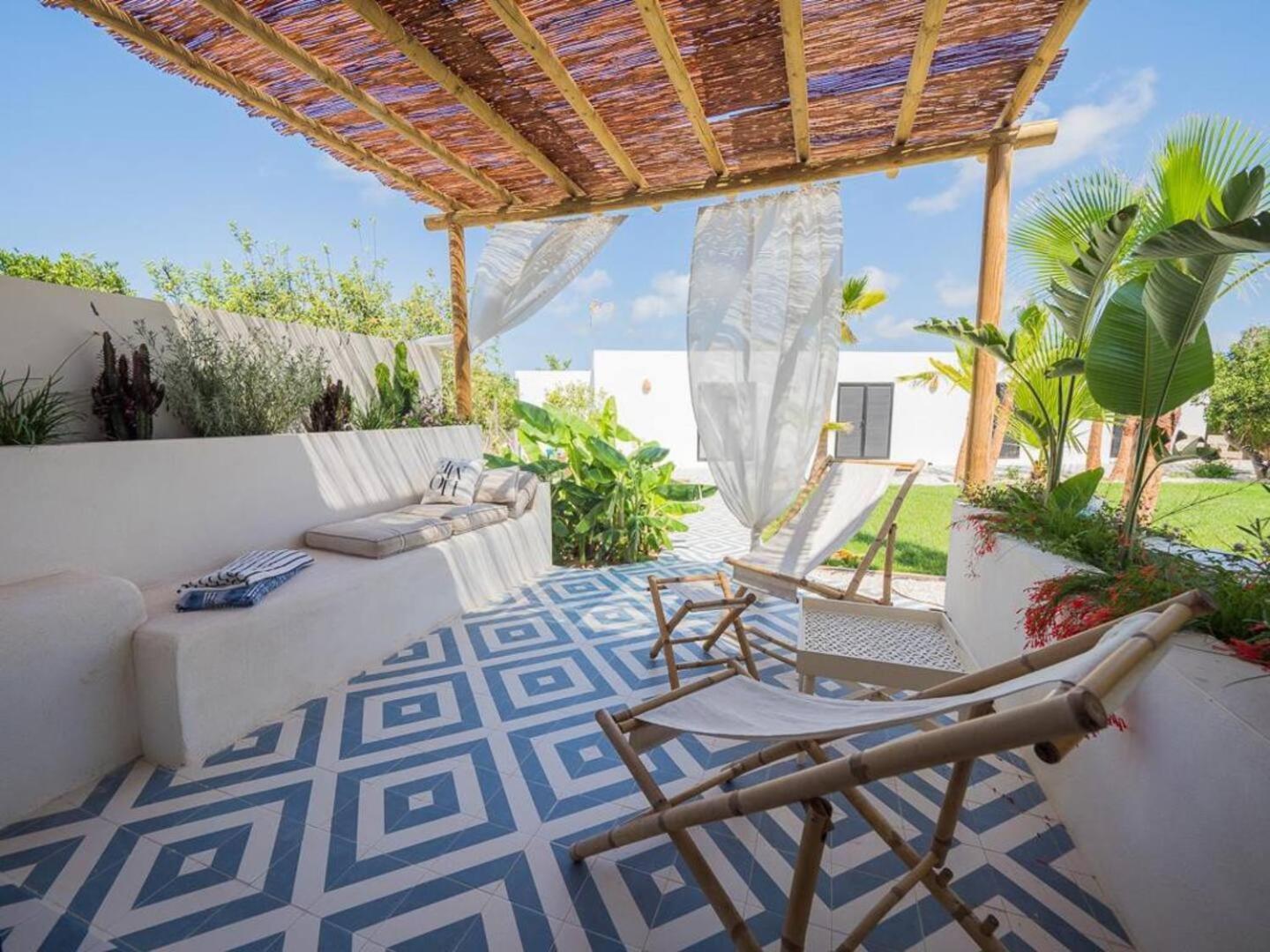 Casanoa Luxury Villa Bed And Breakfast Γιαβέα Εξωτερικό φωτογραφία